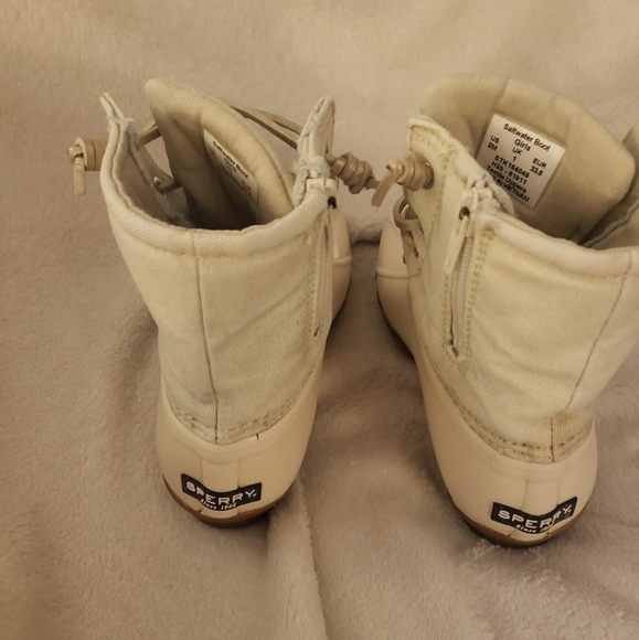 Girls Sperry Topsider Boots size 2M - Picture 2 of 5